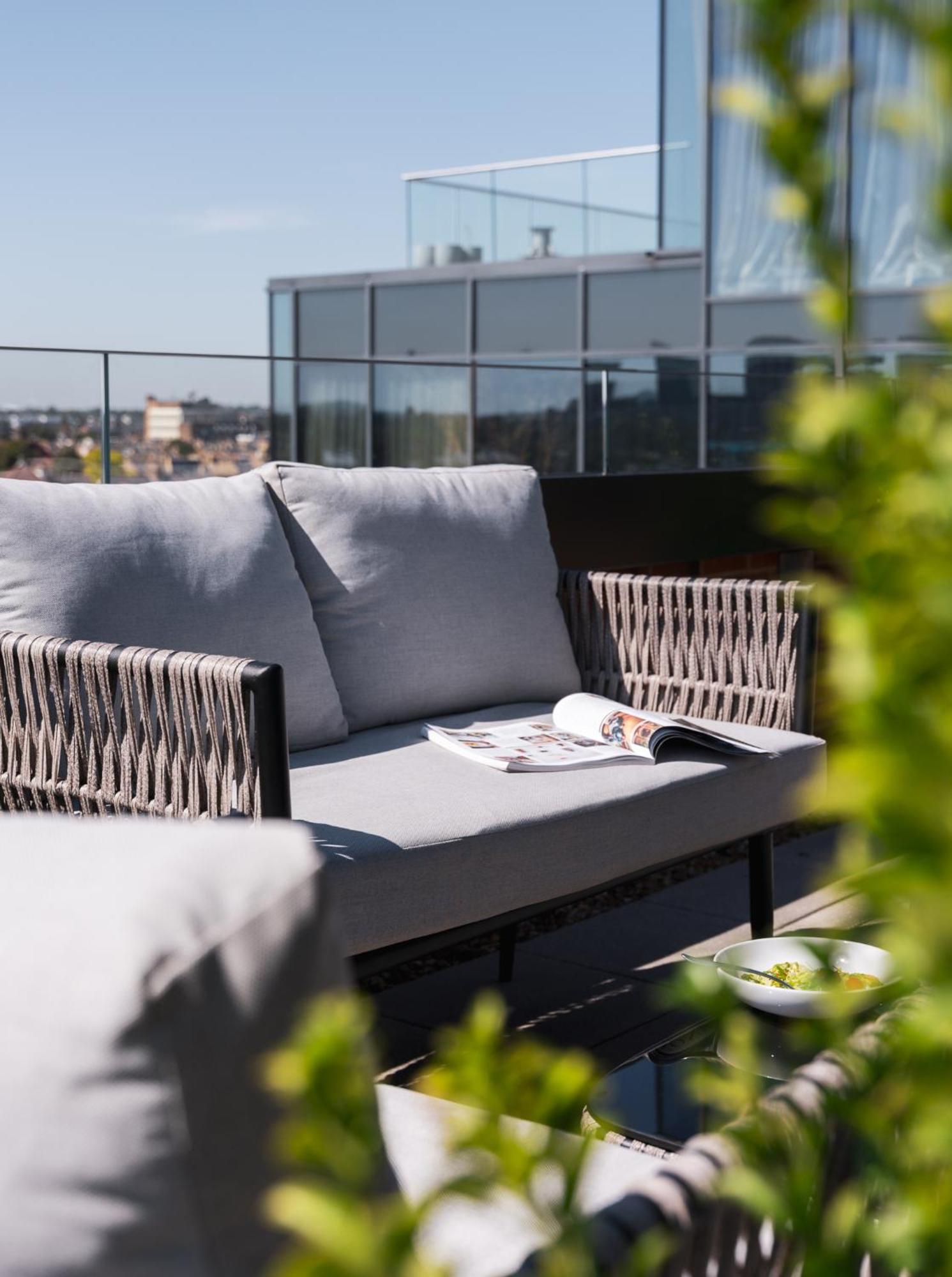 Dao By Dorsett West London Aparthotel Exterior photo