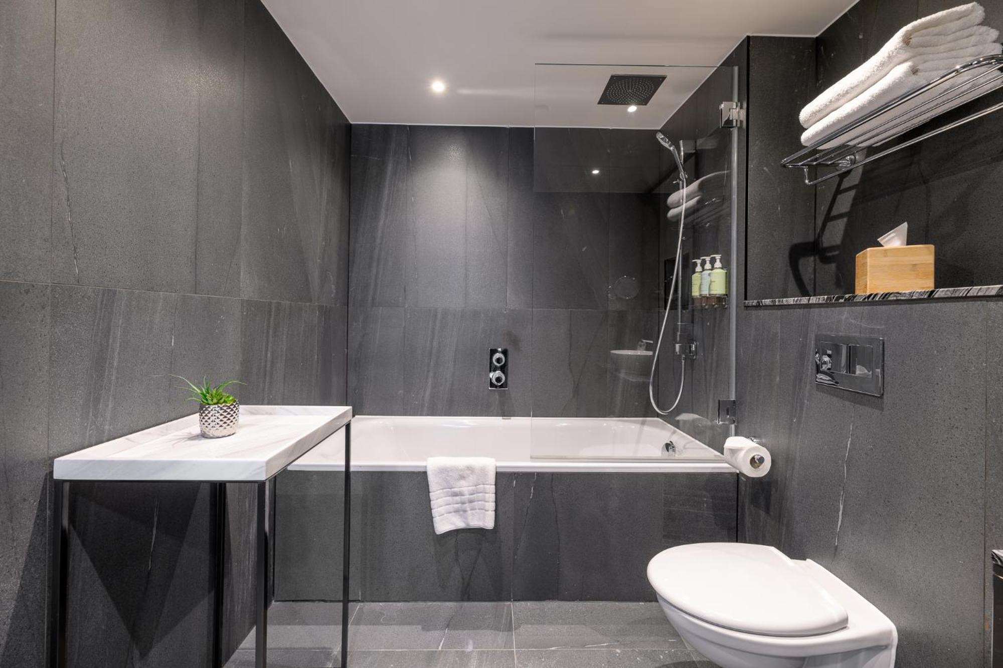 Dao By Dorsett West London Aparthotel Exterior photo