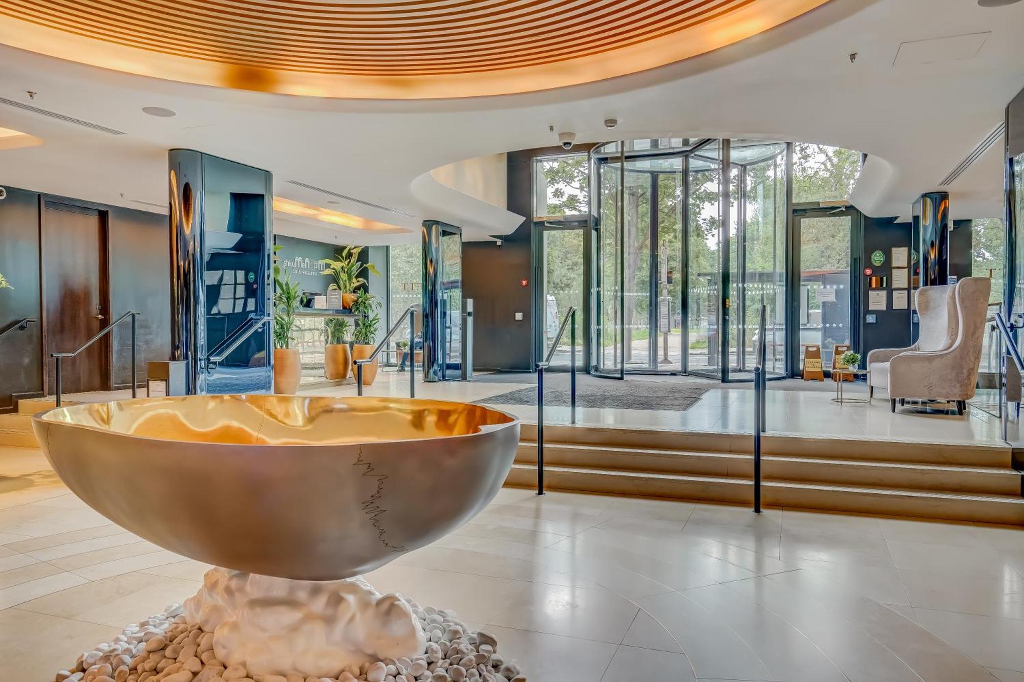 Dao By Dorsett West London Aparthotel Exterior photo
